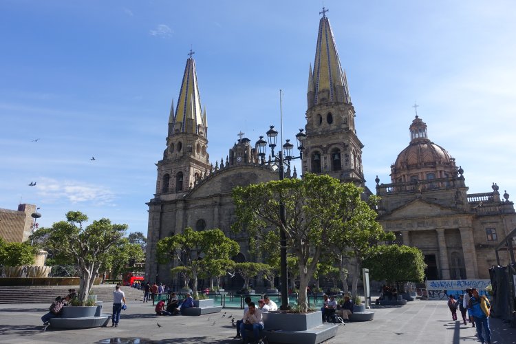 Taken from the Plaza Guadalajara, this view shows Guadalajara Cathedral and to its right, the domed El Sagrario
