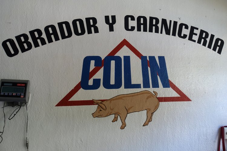 And now we're paying a short visit to Carnicería Colin