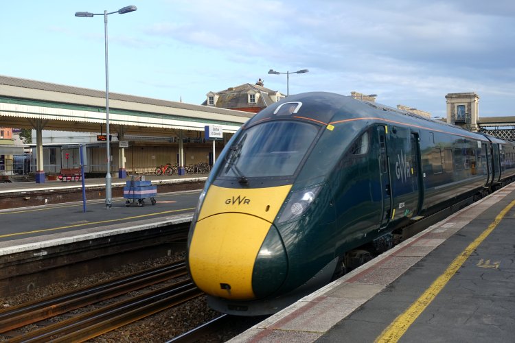 THE DINNER TRAIN: Our new Hitachi-built GWR Intercity Express Train arrives at Exeter St David's from Plymouth