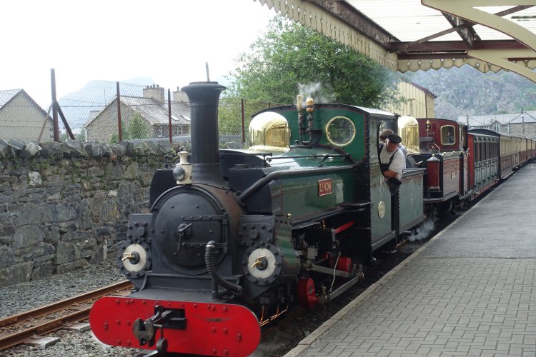 FFESTINIOG RAILWAY: The incoming train has arrived for our journey back to base