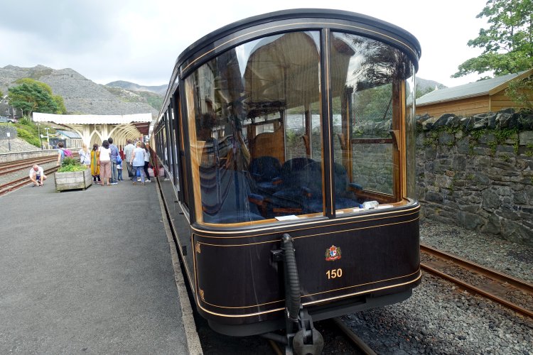 FFESTINIOG RAILWAY: Even up against the repositioned steam engine, this should give a good view