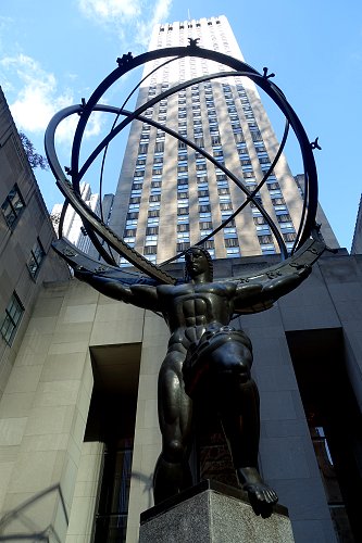 The bronze Atlas statue at the Rockefeller Center